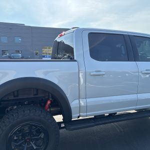 FORD F-150 LARIAT - 9