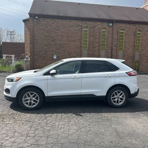 FORD EDGE SEL - 3