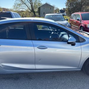 CHEVROLET CRUZE LS AUTO - 9