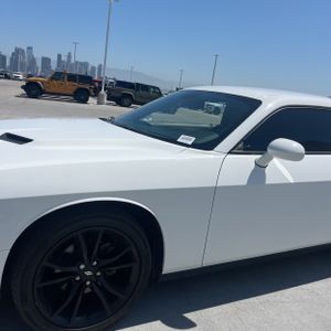 صورة 2 لـ 2018 Dodge CHALLENGER SXT