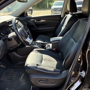 2017 Nissan ROGUE SL 照片 32