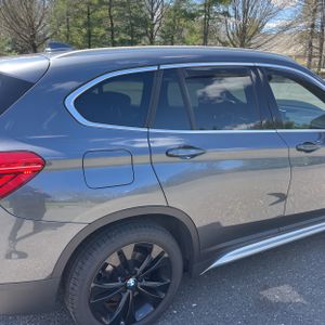 BMW X1 XDRIVE28I - 9