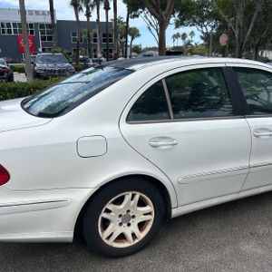 2004 Mercedes-BENZ E-CLASS 照片 9