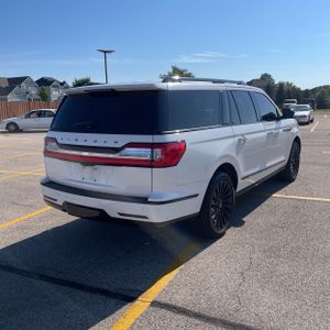 صورة 8 لـ 2020 Lincoln NAVIGATOR L RESERVE