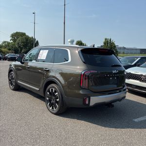 صورة 5 لـ 2024 KIA TELLURIDE SX