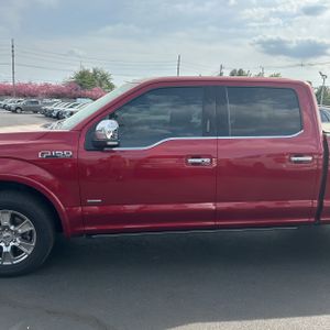 FORD F-150 LARIAT - 4