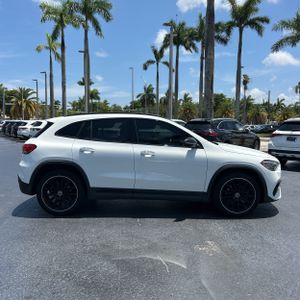 صورة 10 لـ 2021 Mercedes-BENZ GLA