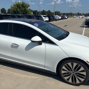 2024 Mercedes-BENZ EQE 缩略图 13