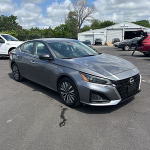 NISSAN ALTIMA SV FWD - 10