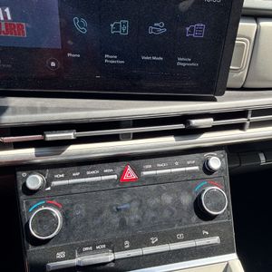 2025 Hyundai SANTA FE SEL 照片 38