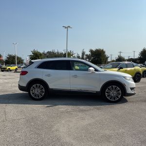 2017 Lincoln MKX RESERVE — фото 10