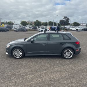 AUDI A3 E-TRON 1.4T PREMIUM - 3