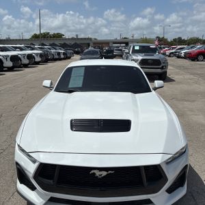 2024 FORD MUSTANG GT 缩略图 15