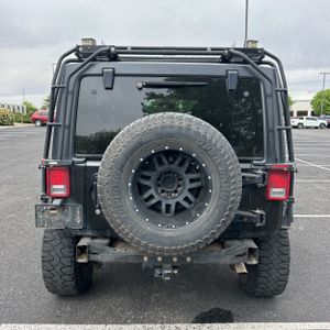 JEEP WRANGLER UNLIMITED SAHARA - 7