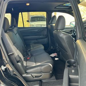 2022 Honda PASSPORT EX-L photo 28