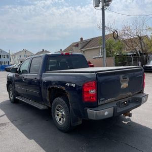 CHEVROLET SILVERADO 1500 LS - 5