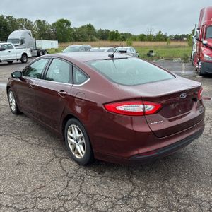 FORD FUSION SE - 5