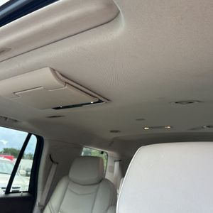 صورة 64 لـ 2017 Cadillac ESCALADE LUXURY