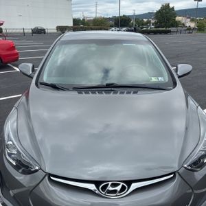 صورة 15 لـ 2014 Hyundai ELANTRA SE