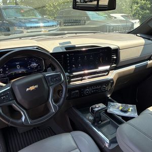 2024 Chevrolet SILVERADO 1500 LTZ — миниатюра 33