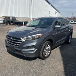 HYUNDAI TUCSON SE - 1