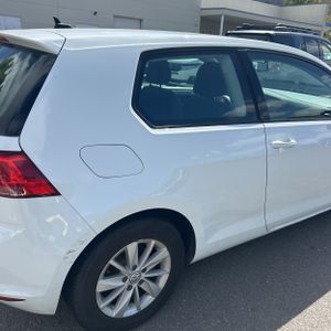 VOLKSWAGEN GOLF TSI S - 9