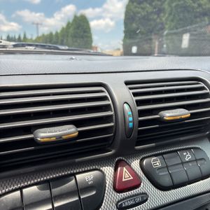 2002 Mercedes-BENZ C-CLASS thumbnail 61