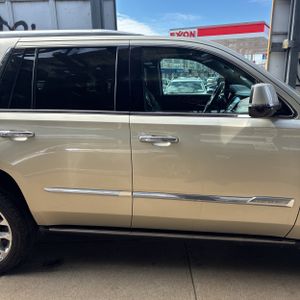 CADILLAC ESCALADE PREMIUM LUXURY - 10
