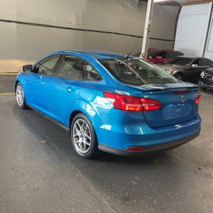 صورة 5 لـ 2015 FORD FOCUS SE