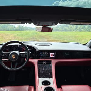 صورة مصغرة 35 لـ 2021 Porsche TAYCAN BASE