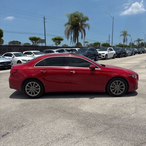 2020 Mercedes-BENZ A-CLASS 照片 10