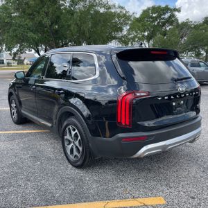 KIA TELLURIDE EX - 5