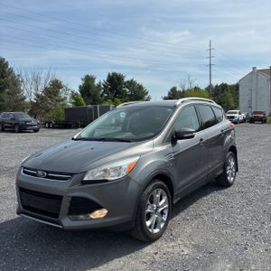 FORD ESCAPE TITANIUM - 1