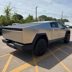 TESLA CYBERTRUCK BASE - 8