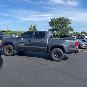 2017 Toyota TACOMA TRD SPORT 照片 3