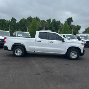 CHEVROLET SILVERADO 1500 - 10