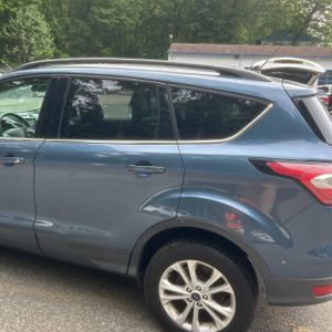 FORD ESCAPE SEL - 6