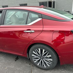 صورة 6 لـ 2025 Nissan ALTIMA SV