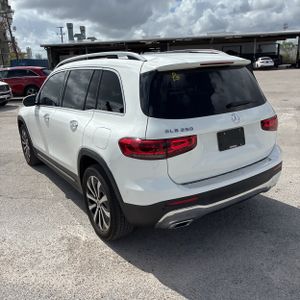 MERCEDES-BENZ GLB - 5