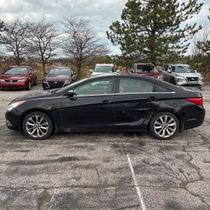 HYUNDAI SONATA GLS - 3