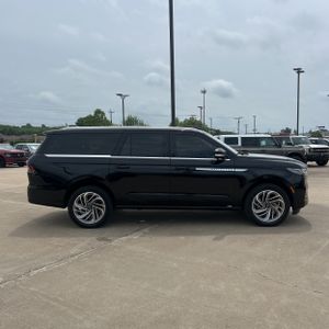 LINCOLN NAVIGATOR L RESERVE - 10