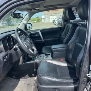 2012 Toyota 4RUNNER LIMITED — миниатюра 32