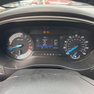 صورة مصغرة 39 لـ 2017 FORD FUSION SE