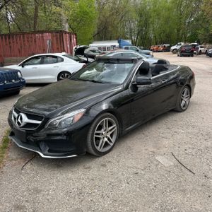 MERCEDES-BENZ E-CLASS - 1