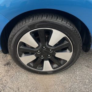 2016 KIA SOUL + thumbnail 17