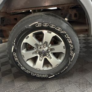 صورة مصغرة 18 لـ 2013 FORD F-150 FX4