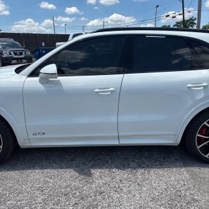 PORSCHE CAYENNE GTS - 4