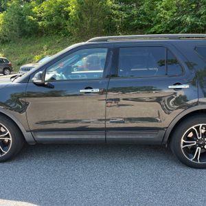 FORD EXPLORER SPORT - 4