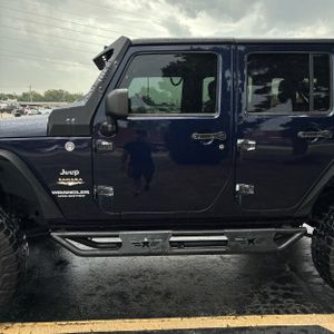 صورة 4 لـ 2013 JEEP WRANGLER UNLIMITED SAHARA