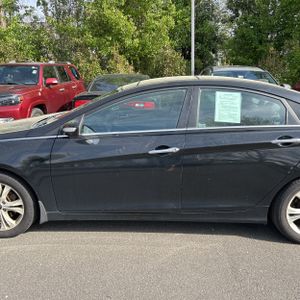 HYUNDAI SONATA LIMITED - 3